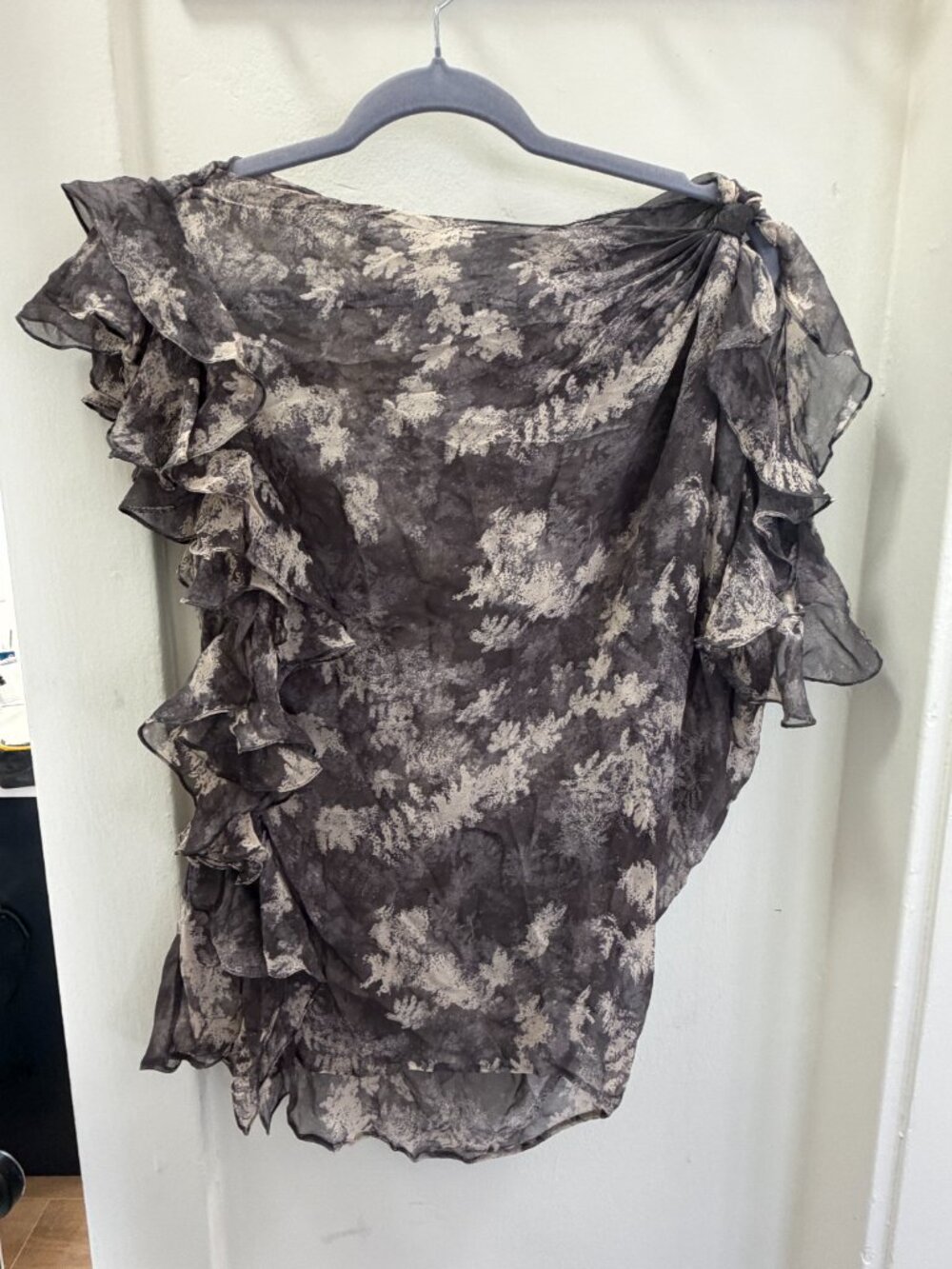 3.1 Phillip Lim 100% Silk Abstract Gray Ruffled Butterfly Asymmetrical Blouse - Picture 7 of 9